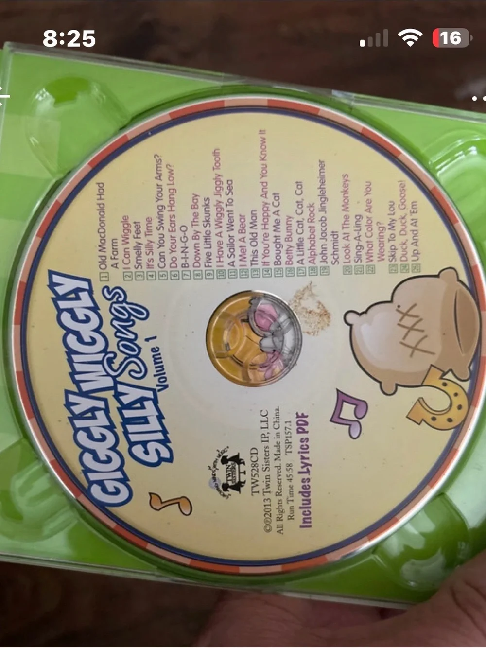 Source Unknown Giggly Wiggly Silly Songs - Green and Red Kids Party Music